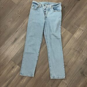 Light Blue High Rise Jeans with Classic Straight Leg Cut
